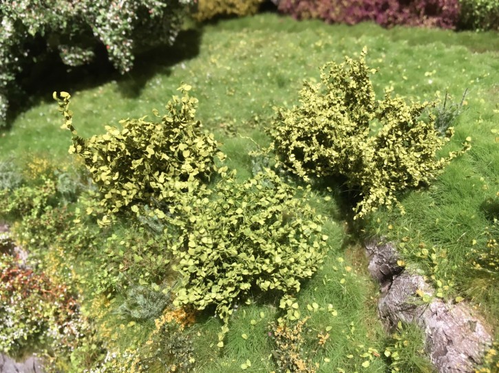 Mininatur Büsche grün-mix (9 Stück, Frühherbst)